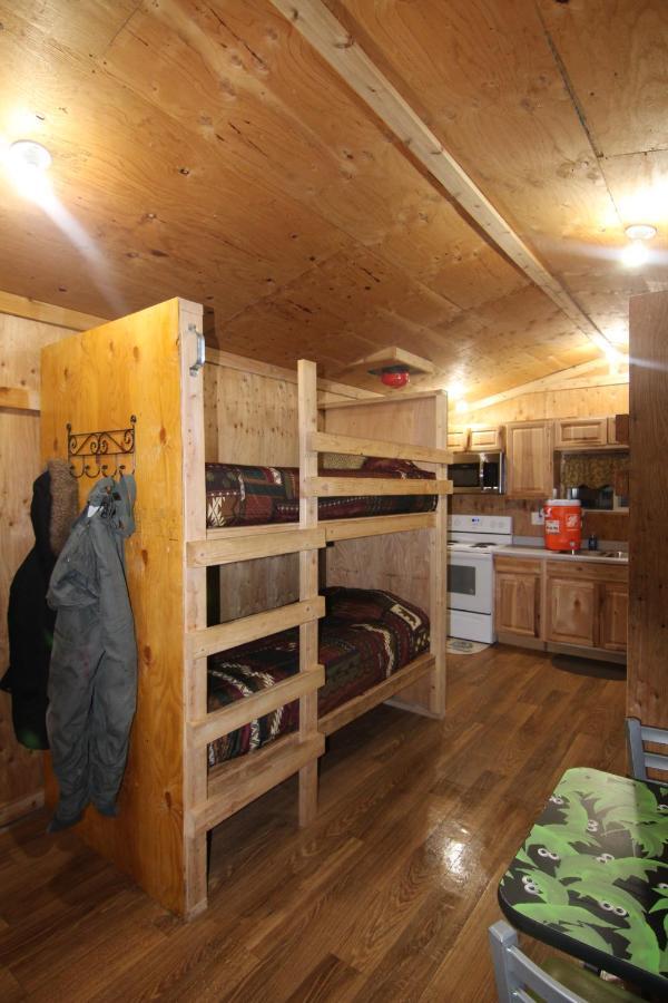Alaskan Adventure Dry Cabins Pleasant Valley Eksteriør bilde